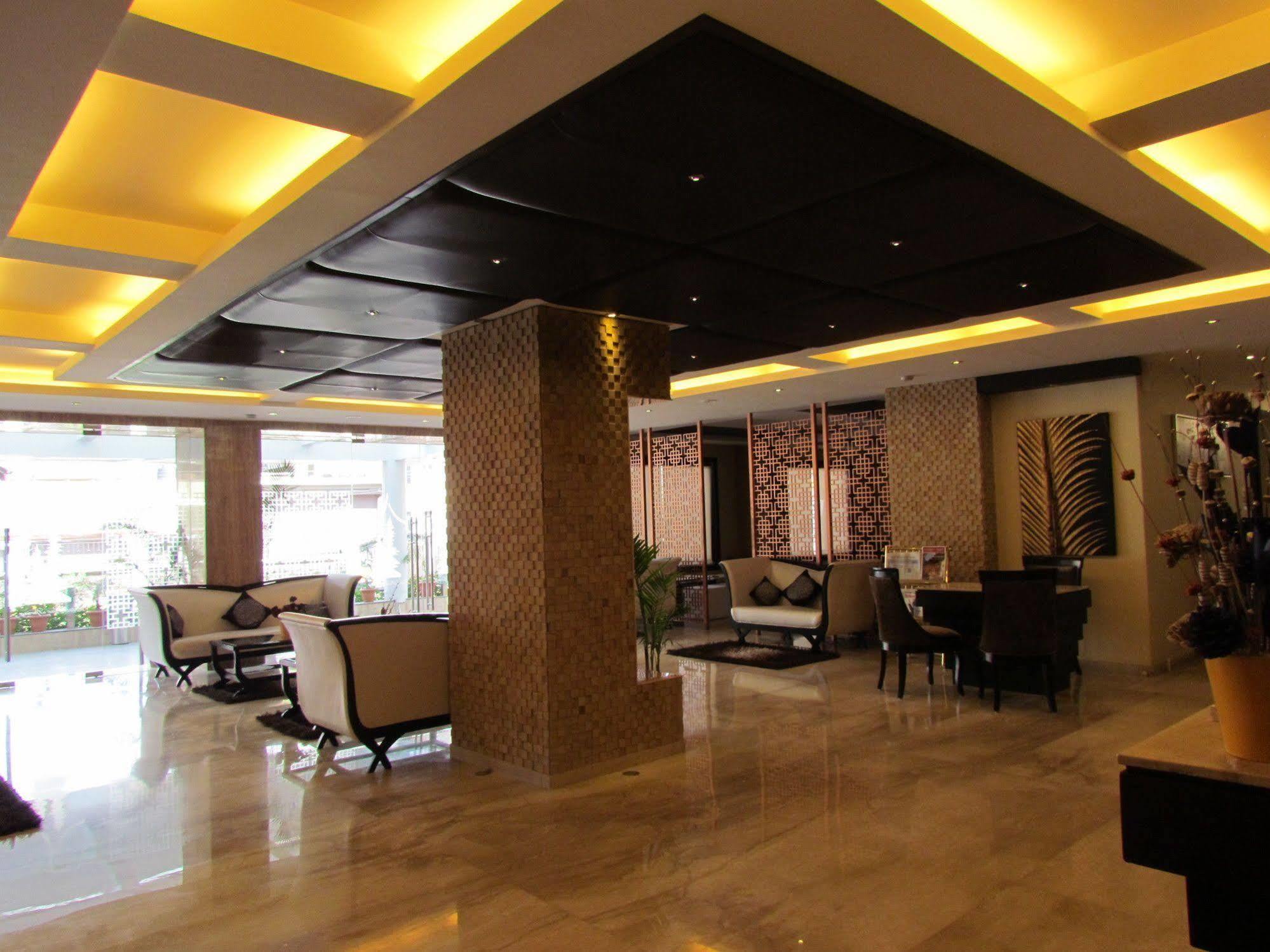 Hotel Pine Spring Wazir Bagh Srīnagar المظهر الخارجي الصورة
